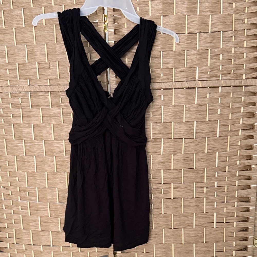 Bailey Black Sleeveless Crisscross top
